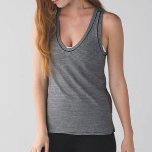 LULULEMON - Circadian Tank